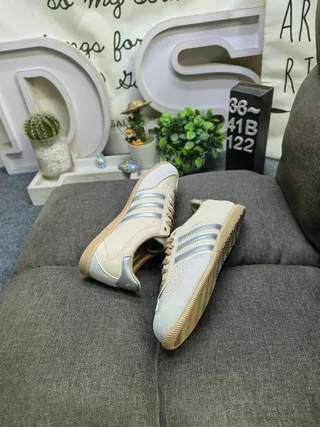 Adidas কালো সাদা লো-টপ লেদার আপার লাইফস্টাইল স্নিকার 6