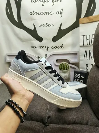 Adidas أزرق رمادي منخفض التطرة ثلاث شرائط لوح جانبي أسلوب حياة رياضي 5