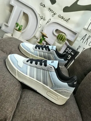 Adidas أزرق رمادي منخفض التطرة ثلاث شرائط لوح جانبي أسلوب حياة رياضي 7