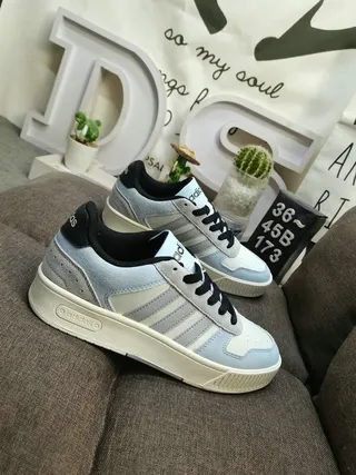 Adidas أزرق رمادي منخفض التطرة ثلاث شرائط لوح جانبي أسلوب حياة رياضي 9