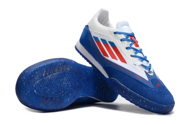 Adidas Chaussures de Football Indoor Basse en Daim et Maille Supérieure Bleu Blanc 4