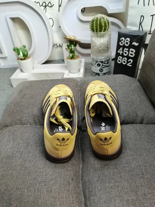 Adidas Gazelle Amarelo mostarda Preto Tênis lifestyle 8