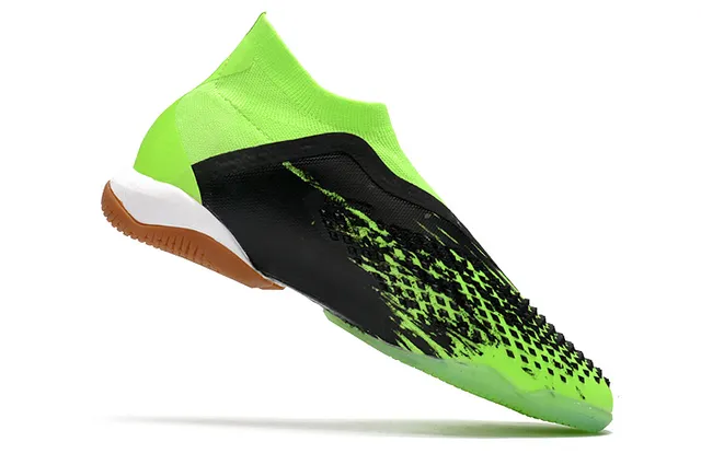 Adidas Sapatos de futebol indoor verde preto, upper de ajuste sock, jaula assimétrica, sapatos de futebol indoor 6