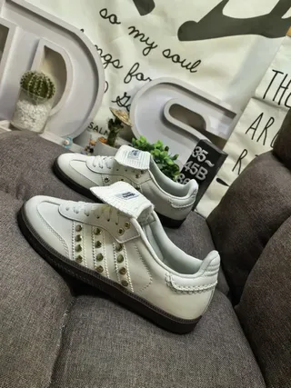 Adidas Lifestyle Sneaker Off-White Rivet-Studded Tongue Flap Sneakers 7
