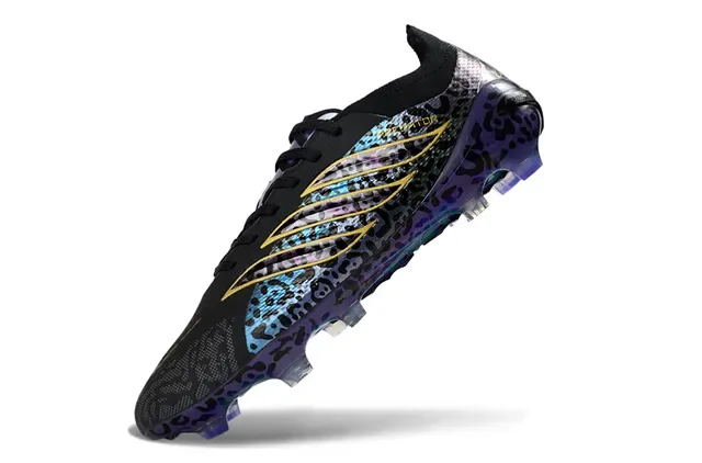 Adidas Predator طباعة الفهد قفص ذهبي أرض صلبة أحذية كرة القدم 3