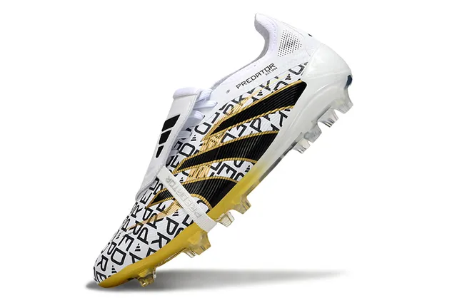Adidas Predator সাদা কালো লো-কাট লেস-আপ গ্রাফিক-প্রিন্ট উপর ফার্ম-গ্রাউন্ড ফুটবল জুতো 3