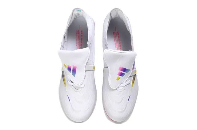 Adidas Predator أبيض متعدد الألوان قوس قزح تدرج خطوط هولوغرافي عداد كعب أرضية صلبة أحذية كرة القدم 2
