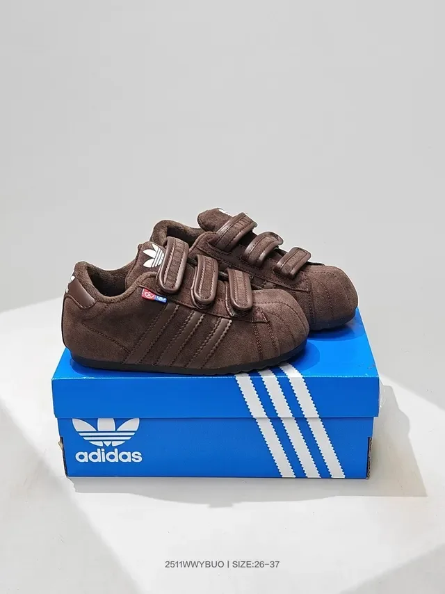 Adidas Red Brown Suede Upper Velcro Strap Closure Lifestyle Sneakers 9