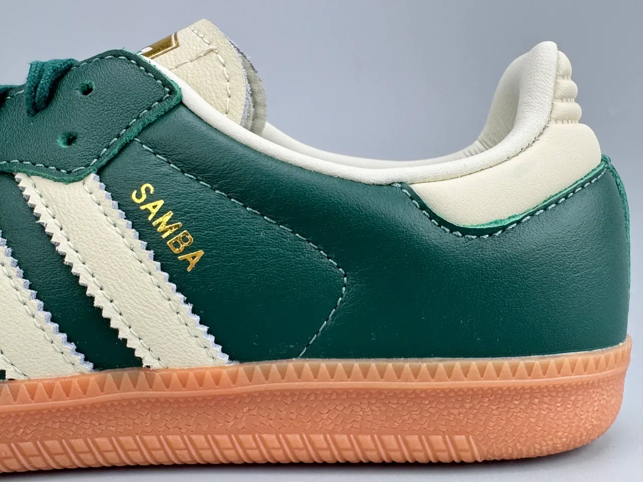 Adidas Samba Verde e Creme Lifestyle Sneakers 5