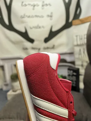Adidas Samba মেটালিক রূপালী এবং ক্রিম ইনডোর ফুটবল জুতা 3