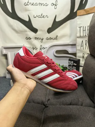 Adidas Samba মেটালিক রূপালী এবং ক্রিম ইনডোর ফুটবল জুতা 5