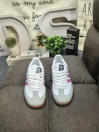 Adidas Samba White and Pink Lifestyle Sneakers 10