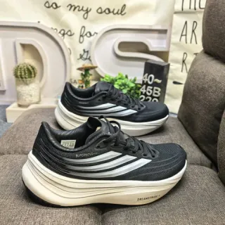 Adidas Supernova Dreamstrike Black White tênis de corrida