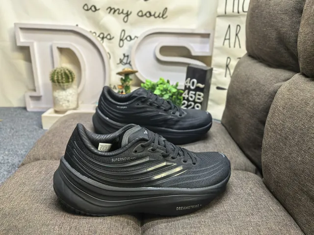 Adidas Supernova Dreamstrike Black White tênis de corrida 21