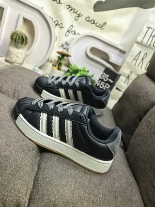 Adidas Superstar Tênis Lifestyle Pretos e Creme 7