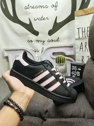 Adidas Superstar Zapatillas Lifestyle Negras y Rosas 5