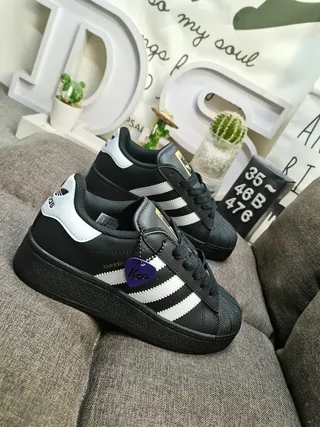 Adidas Superstar Zapatillas Lifestyle Negro y Blanco 9