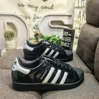 Adidas Superstar Chaussures Lifestyle en Cuir Patenté Noir