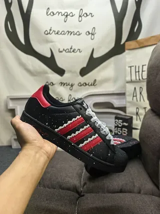 Adidas Superstar Negro Rojo Estrella con Motas Zapatillas Lifestyle 5