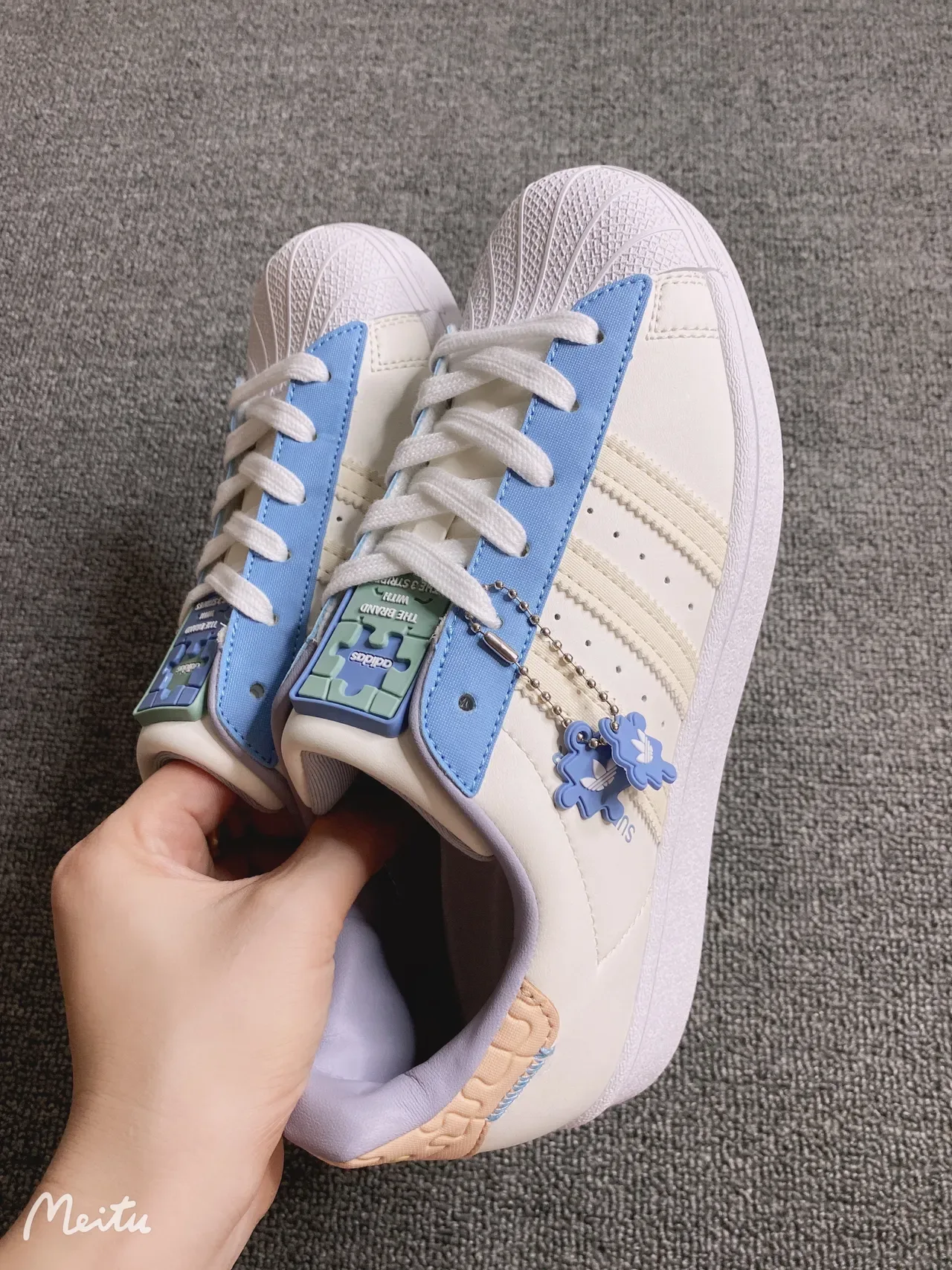 Adidas Superstar Off-White Azul Lavanda Tênis Lifestyle 6