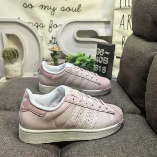 Adidas Superstar حذاء رياضي وردي فातح للأسلوب الحياة