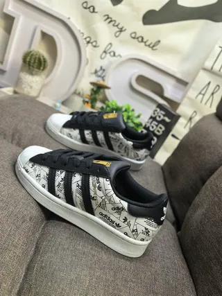 Adidas Superstar Tige Imprimée Baskets Lifestyle 7