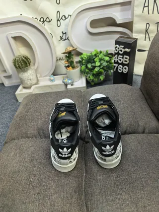 Adidas Superstar Tige Imprimée Baskets Lifestyle 8