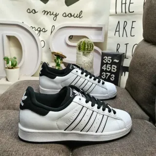 Adidas Superstar Chaussures Lifestyle Blanc et Noir
