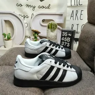Adidas Superstar أحذية أسلوب حياة أبيض وأسود