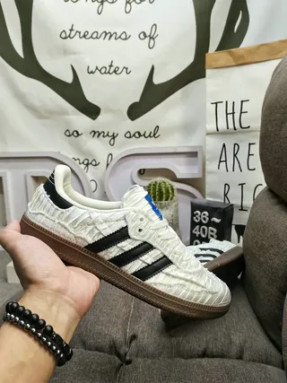 Adidas White Black Textured Upper Three Stripes Lifestyle Sneakers 6
