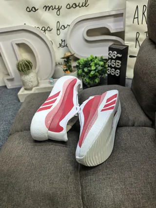 Adidas White Gray Sculpted Monolithic Midsole Engineered Knit Upper Running Shoes 6
