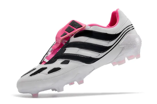 Adidas Zapatos de fútbol blancos y rosados sin cordones cierre de correa upper sintético moldeado terreno firme 4