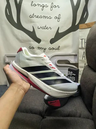 Adidas Blanc Rouge Matière Maille Conçue Supérieure Trois Rayures Marque Côté Chaussures De Course 5