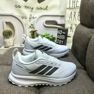Adidas حذاء رياضي أبيض ثلاث خطوط مقاوم للماء نمط حياة