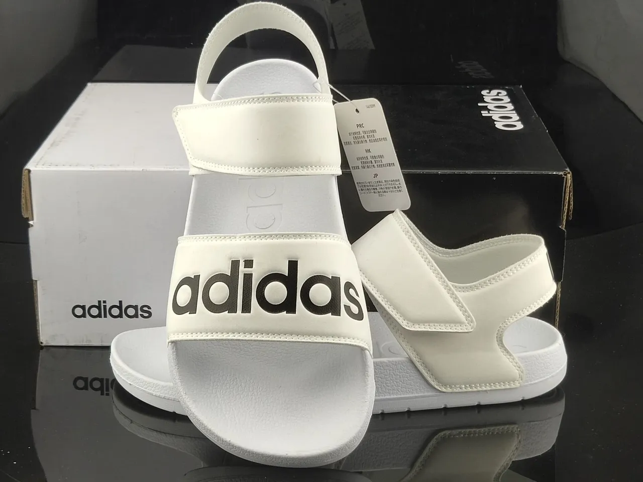 Adidas Yeezy Slide 白色休闲凉鞋 3