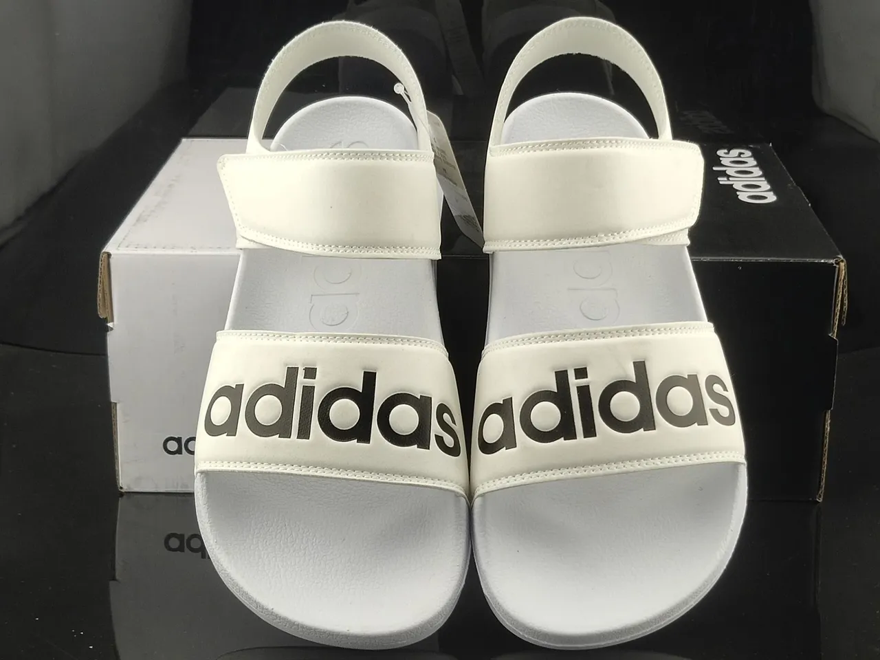 Adidas Yeezy Slide 白色休闲凉鞋 5