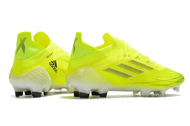 Adidas Zapatillas de fútbol con upper de knit amarillo blanco neon, cordones asimétricos y superficie firme 5