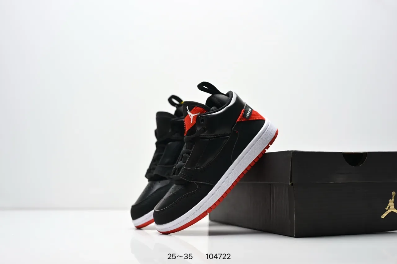 Air Jordan 1 काले सफेद पीले स्ट्रैप लाइफस्टाइल स्नीकर्स 4