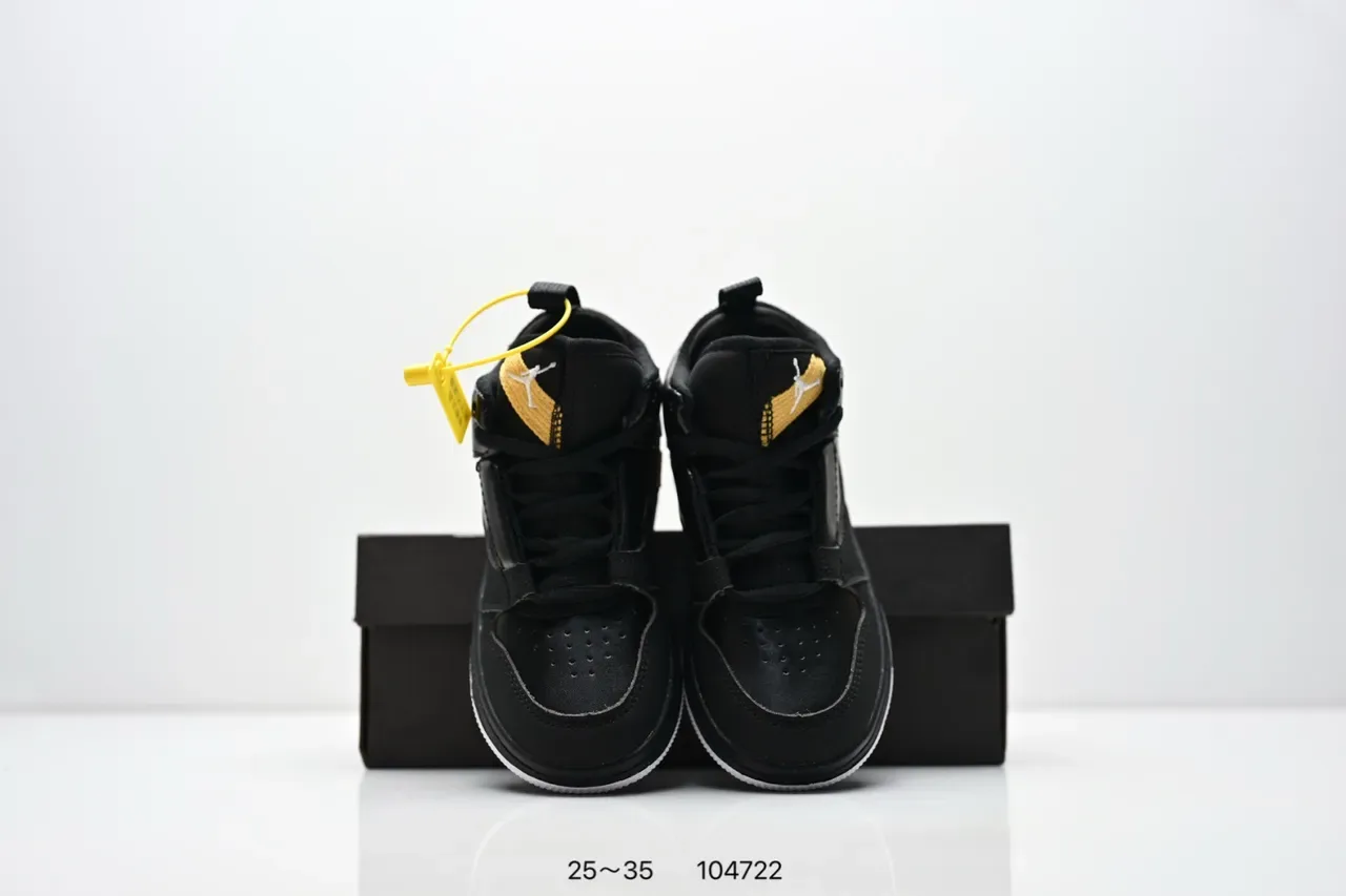 Air Jordan 1 काले सफेद पीले स्ट्रैप लाइफस्टाइल स्नीकर्स 19