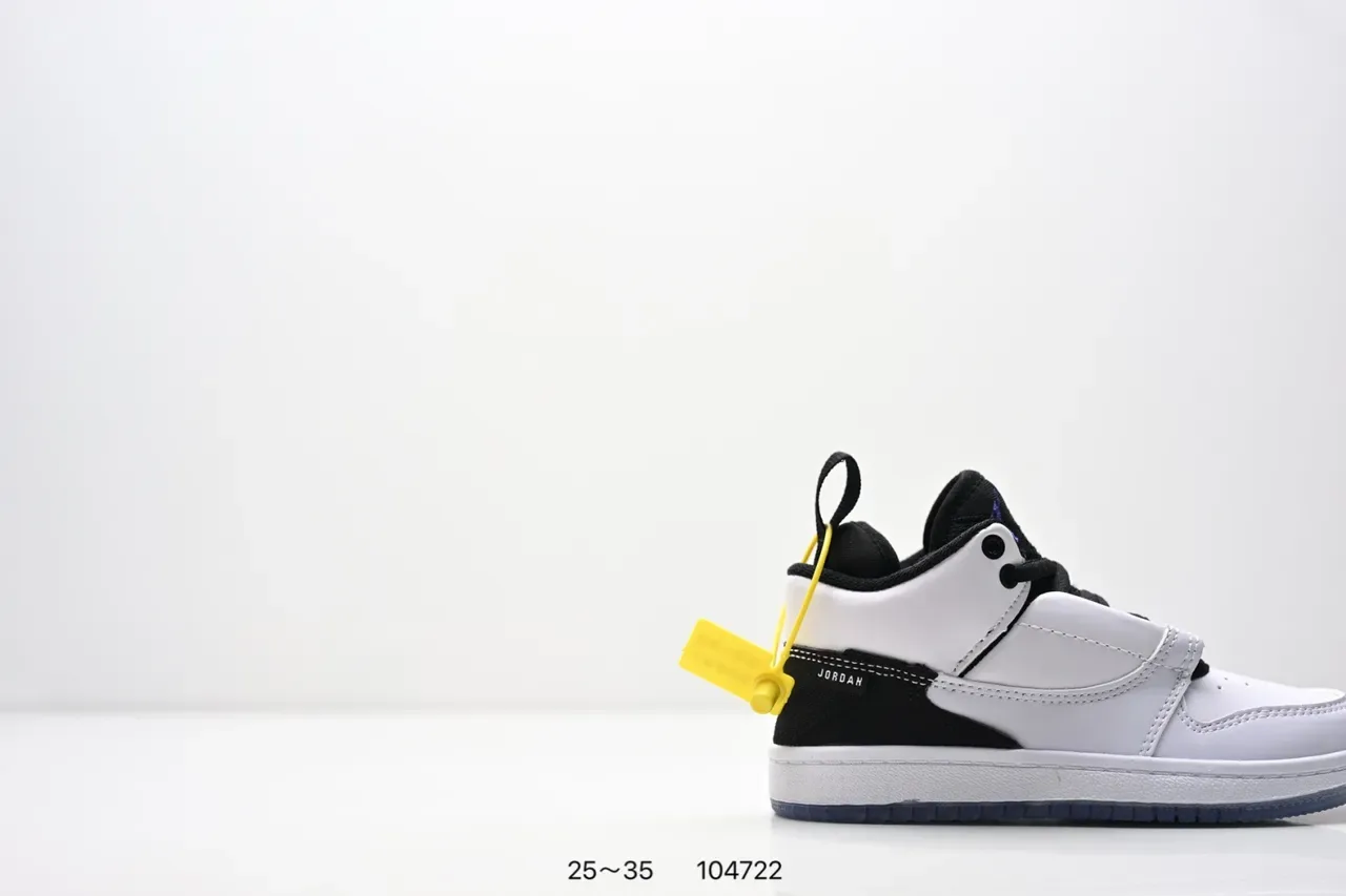 Air Jordan 1 काले सफेद पीले स्ट्रैप लाइफस्टाइल स्नीकर्स 24