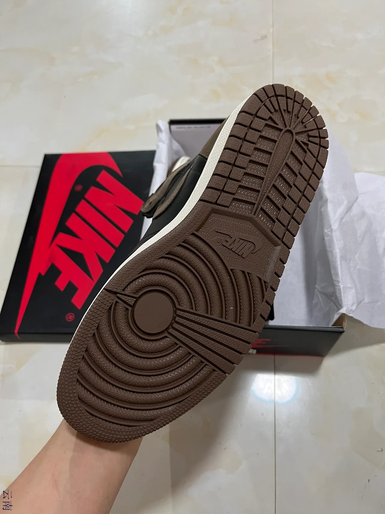 Zapatillas de baloncesto Air Jordan 1 High negro marrón blanco roto 5