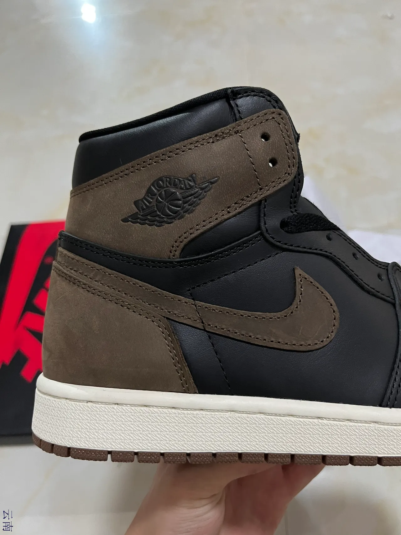 Zapatillas de baloncesto Air Jordan 1 High negro marrón blanco roto 7