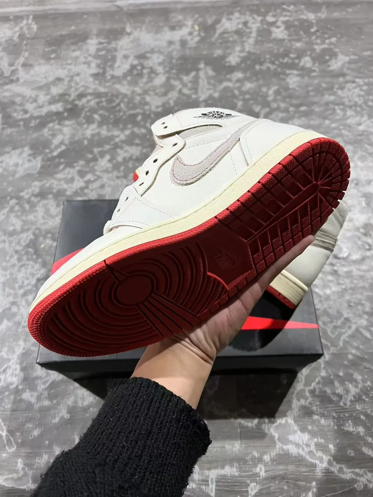 Air Jordan 1 High Off-White و أحمر أحذية كرة السلة جلدية 6