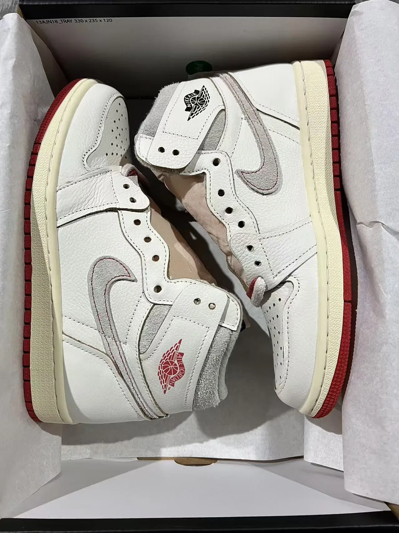 Air Jordan 1 High Off-White و أحمر أحذية كرة السلة جلدية 9