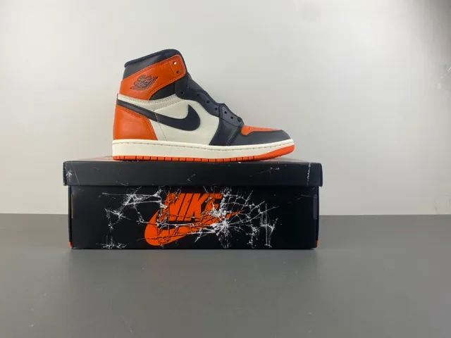 Tênis de basquete Air Jordan 1 High laranja preto branco 15