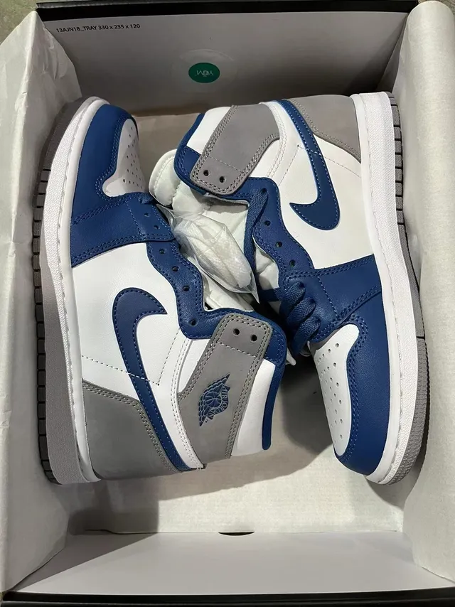 Air Jordan 1 High 白色皇家蓝灰色篮球鞋 7