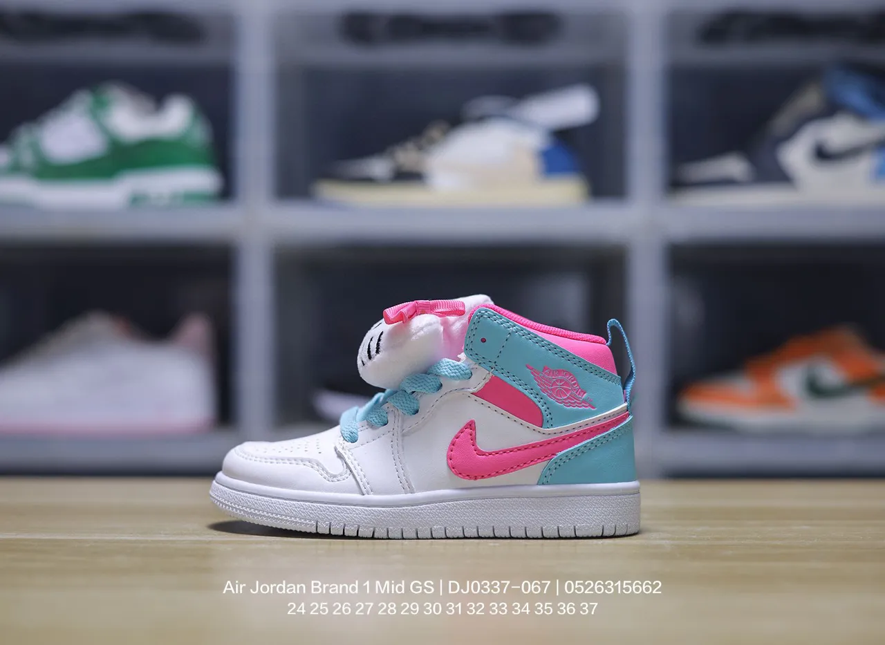 Air Jordan 1 Mid GS गुलाबी सफेद बास्केटबॉल जूते 4