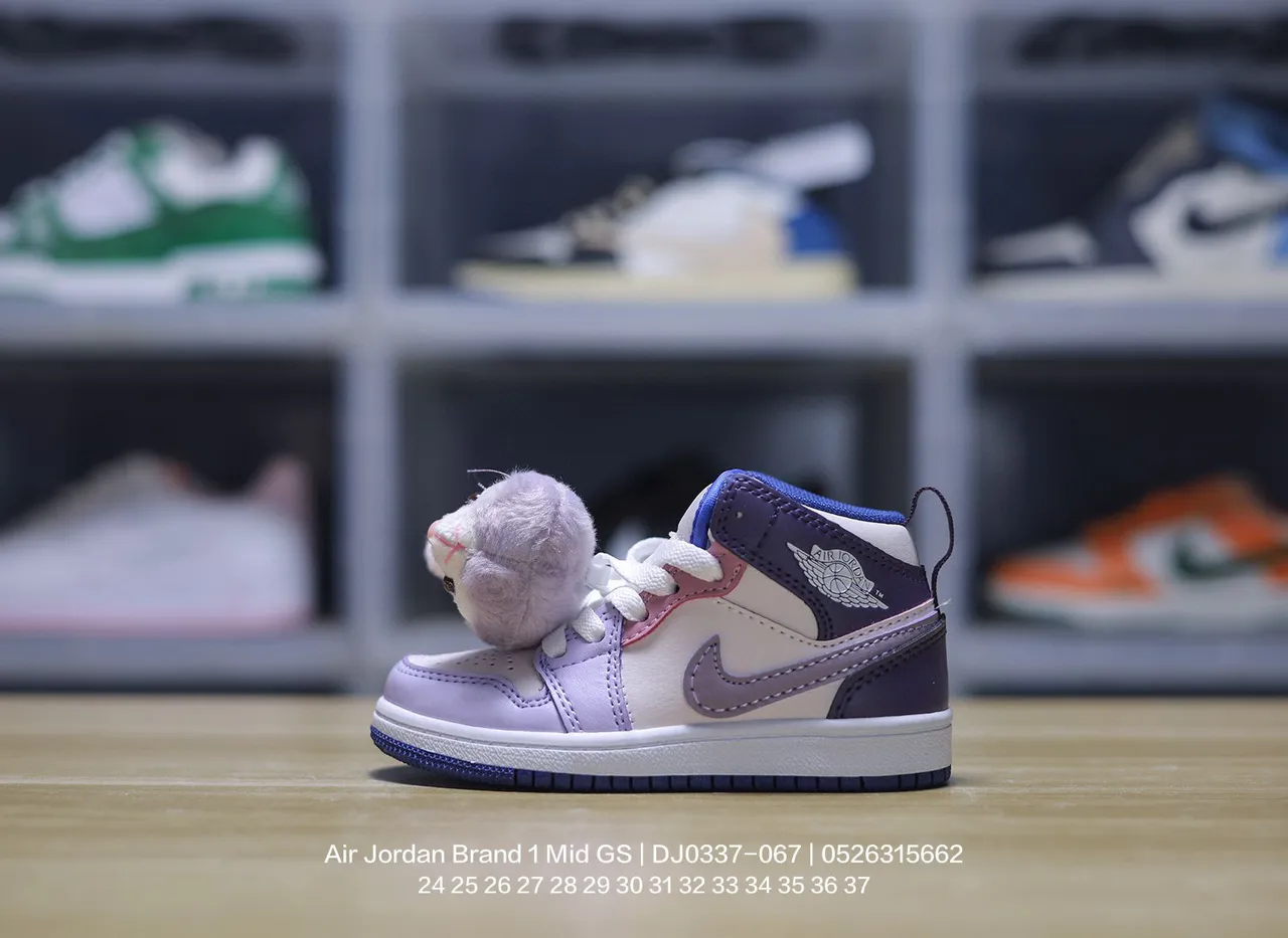 Air Jordan 1 Mid GS गुलाबी सफेद बास्केटबॉल जूते 7