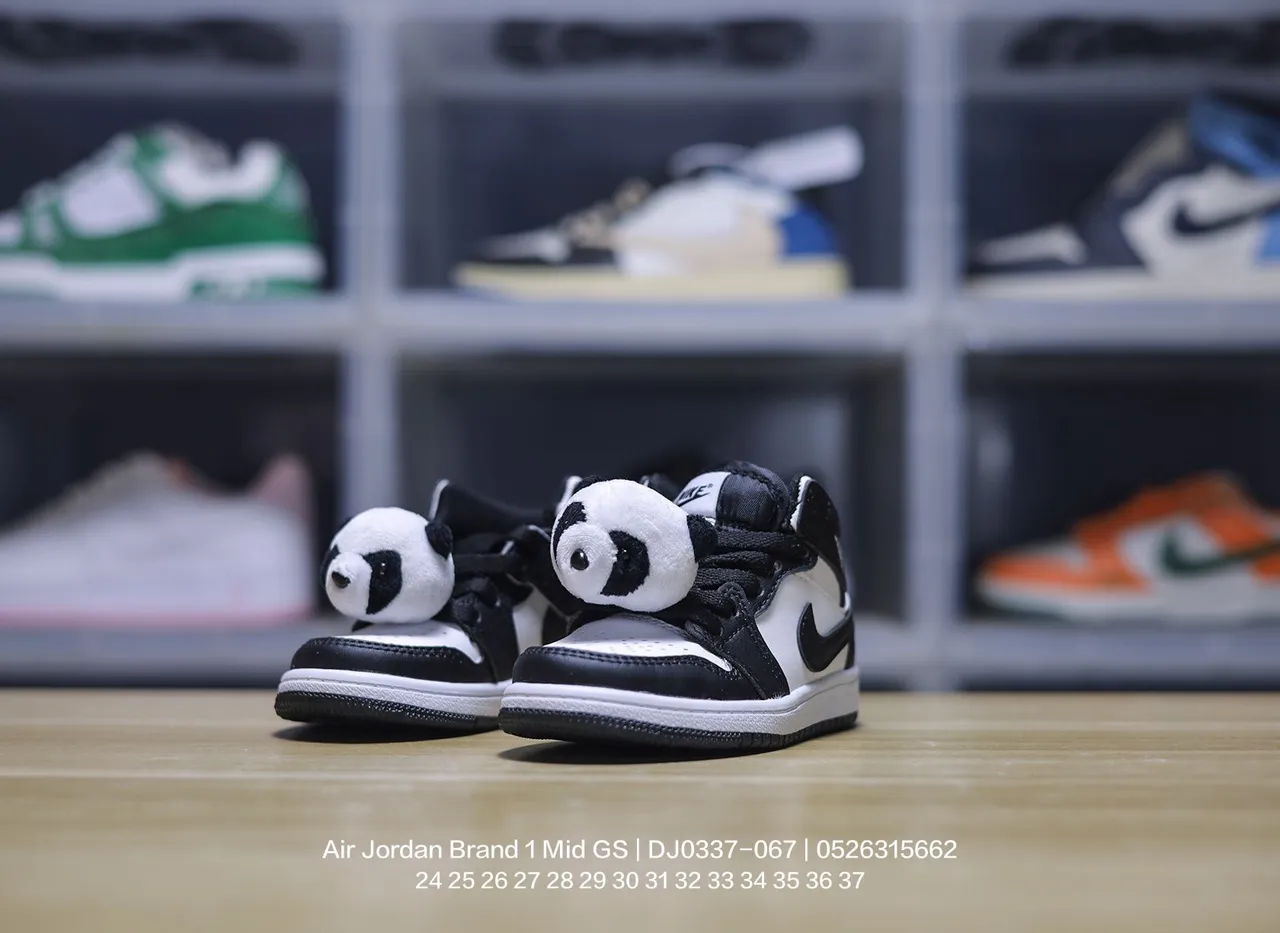 Air Jordan 1 Mid GS गुलाबी सफेद बास्केटबॉल जूते 14