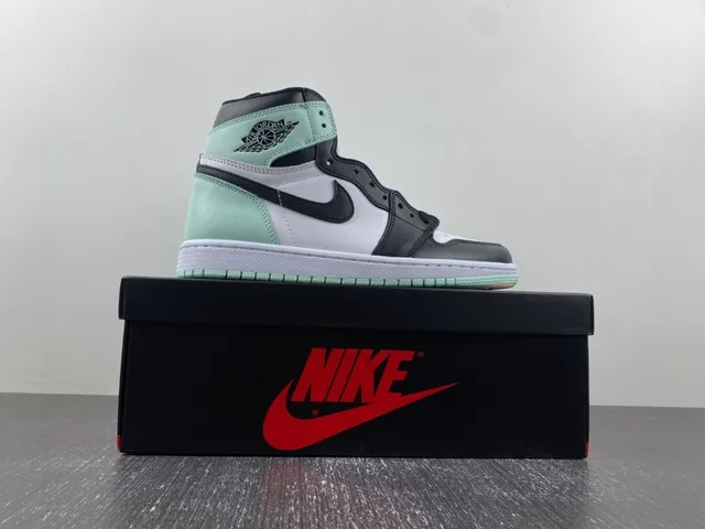 Air Jordan 1 মিন্ট গ্রিন কালো সাদা বাস্কেটবল জুতো 15